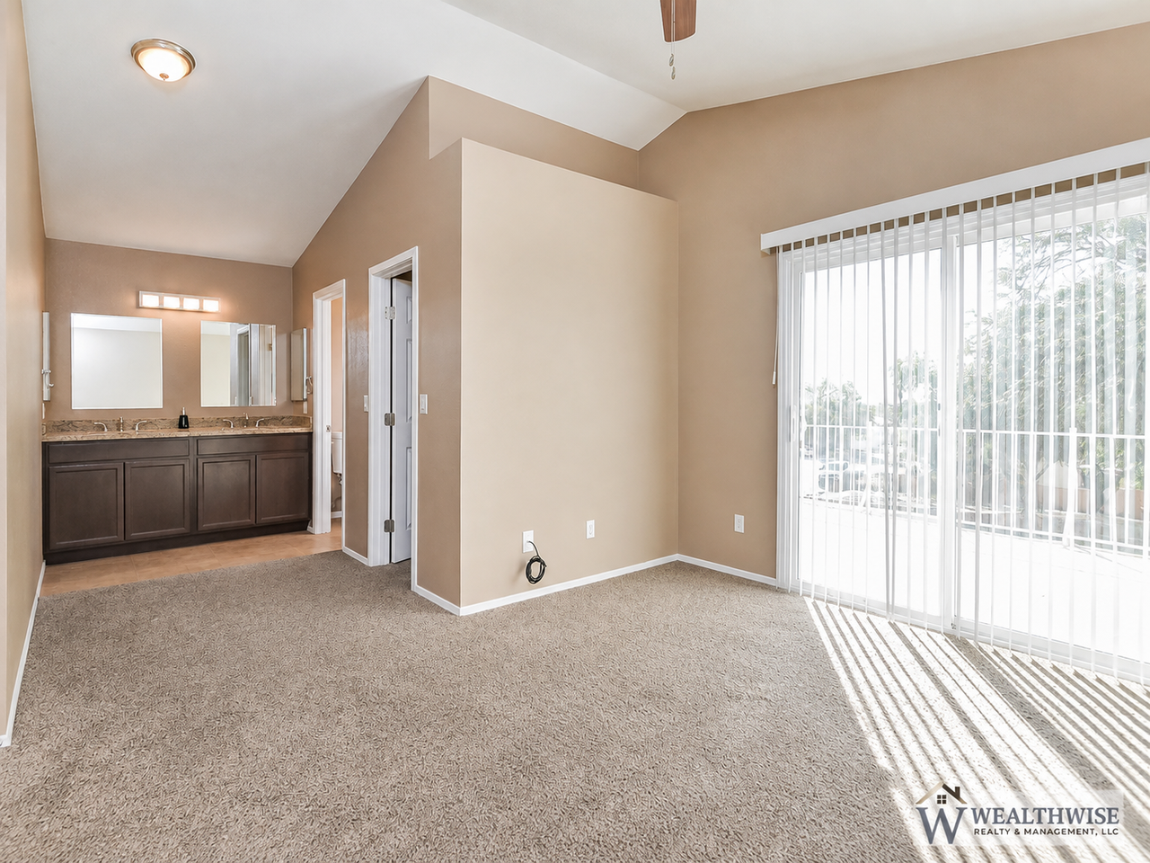9921 N Sky Ridge Pl - Photo 5 of 24