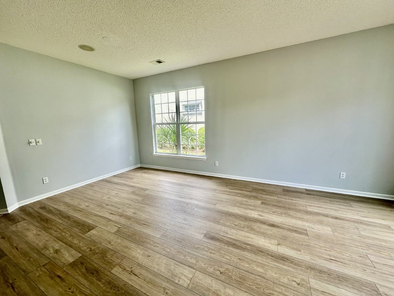 39 Tallow Dr - Photo 6 of 34