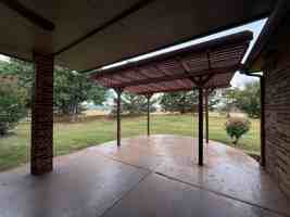 featured image of 2921 Longmeadow