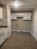 375 Joubert Ave - Photo 2 of 13