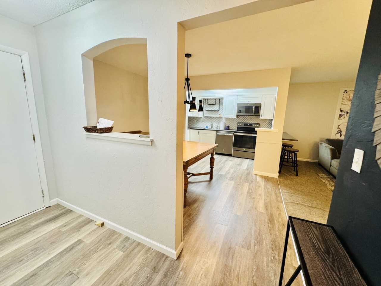 2200 Nevada Ave S - Photo 6 of 27