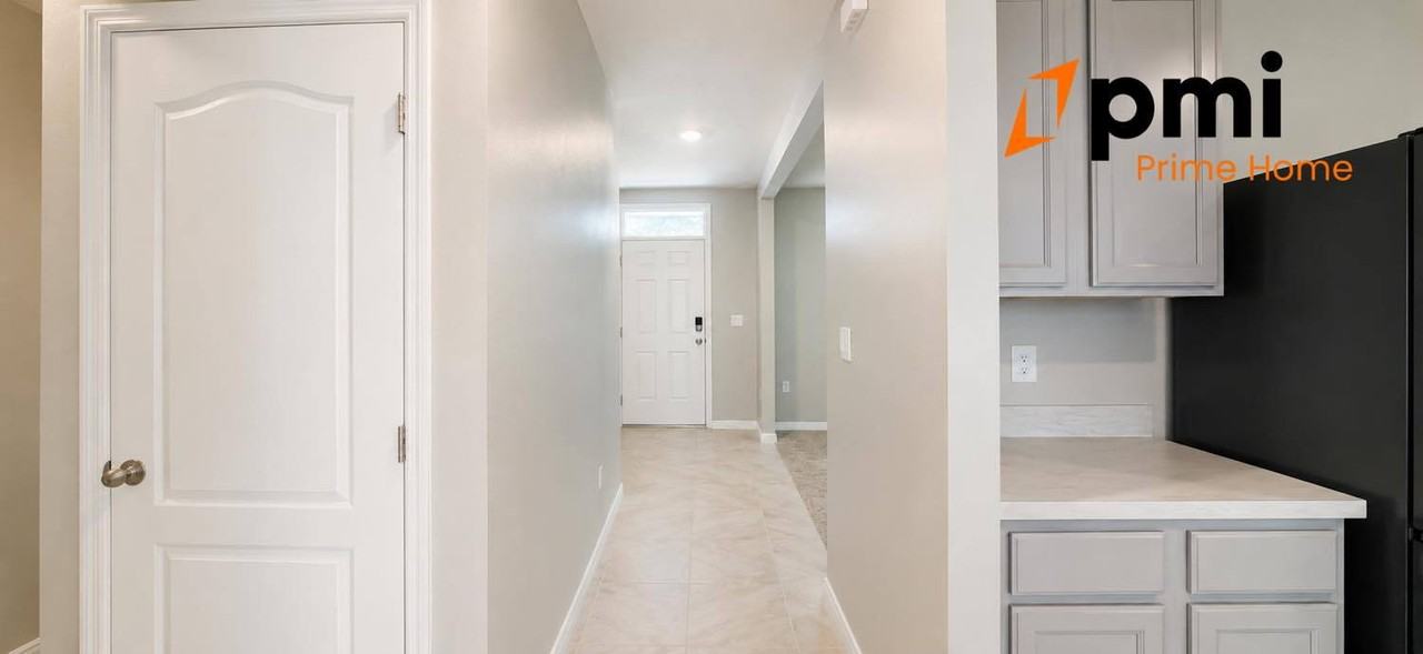 1922 Henin Cir - Photo 6 of 39