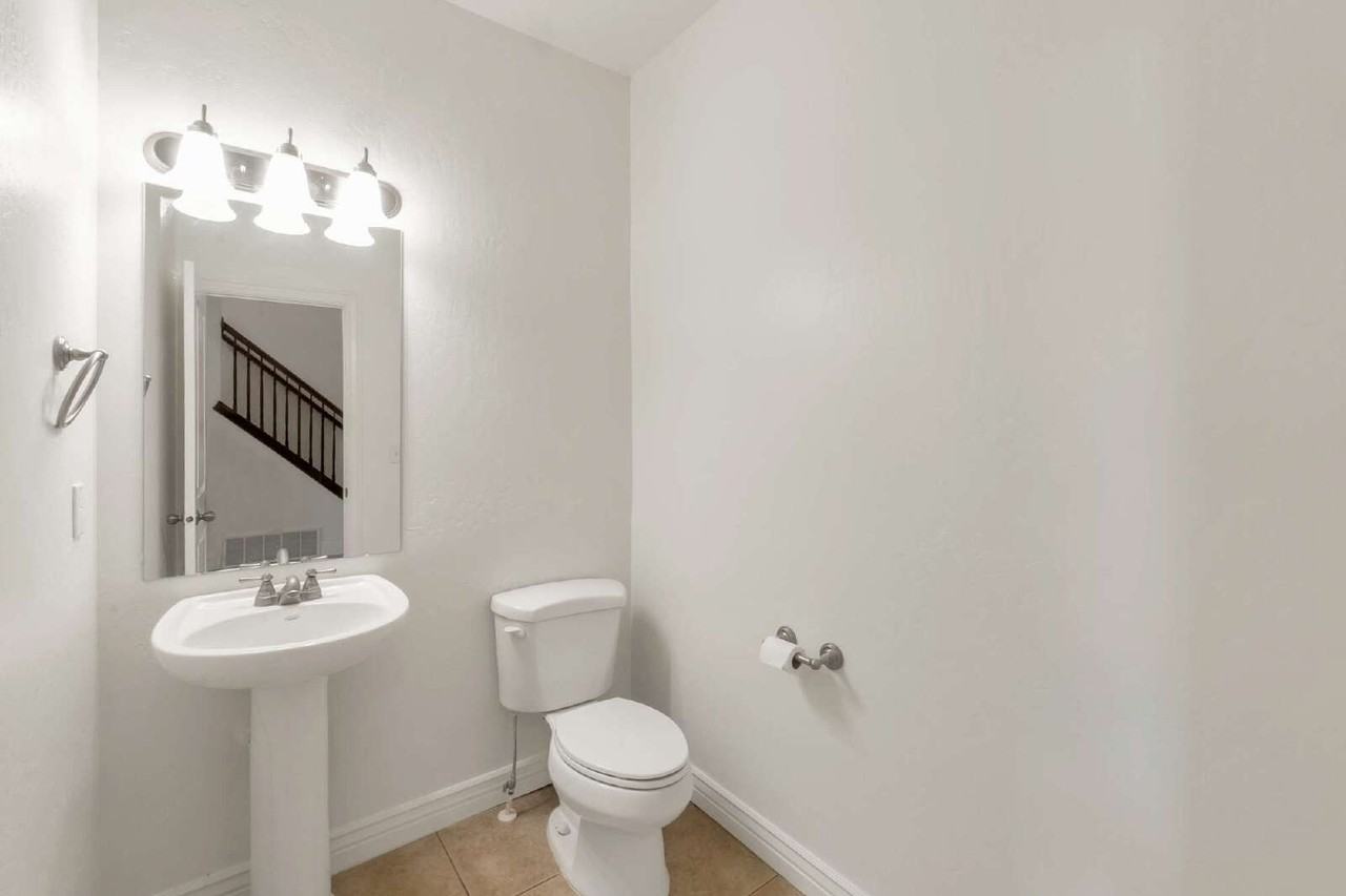 5157 N Fox Hollow Way - Photo 4 of 49