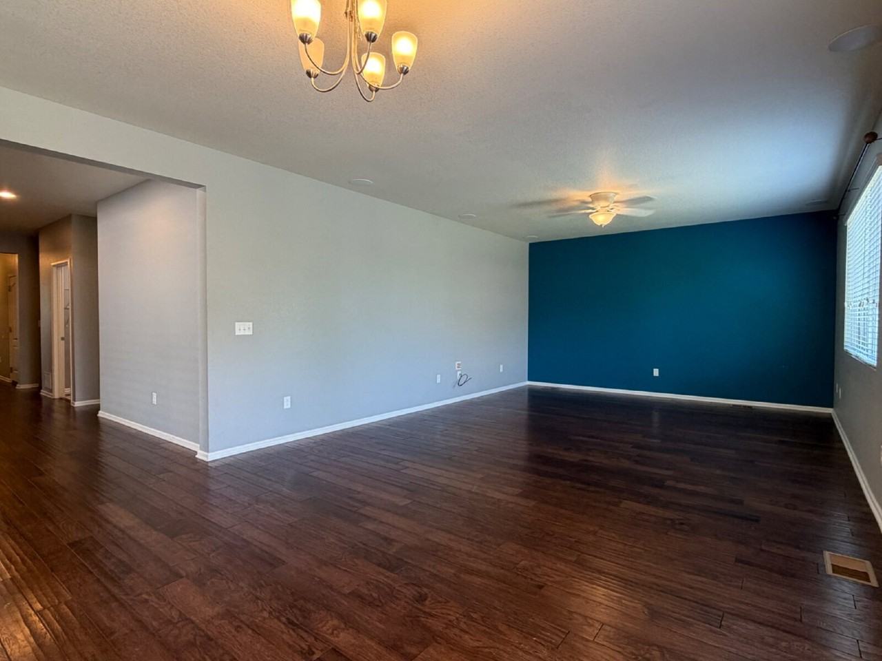 26327 E Hinsdale Pl - Photo 4 of 18