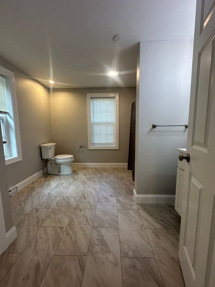 Brand New spacious Studio available in a great location. - Photo 7 of 21