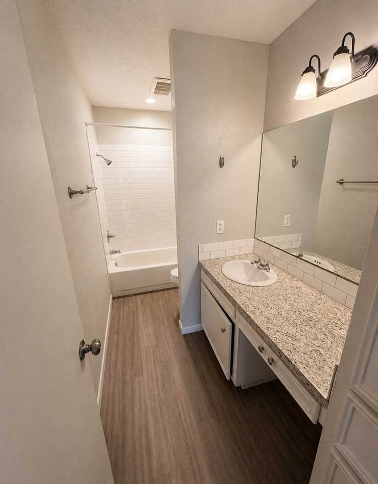 Abilene Central Duplexes - Photo 4 of 5