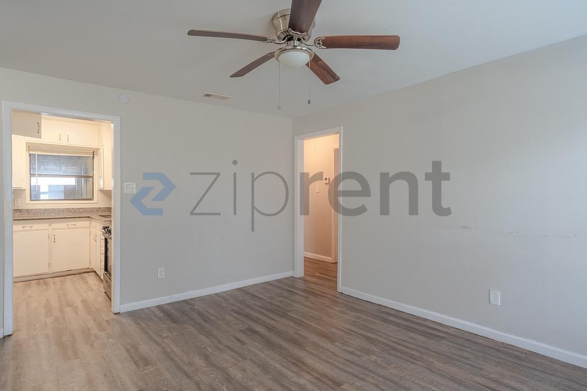 315 Acacia St - Photo 7 of 29