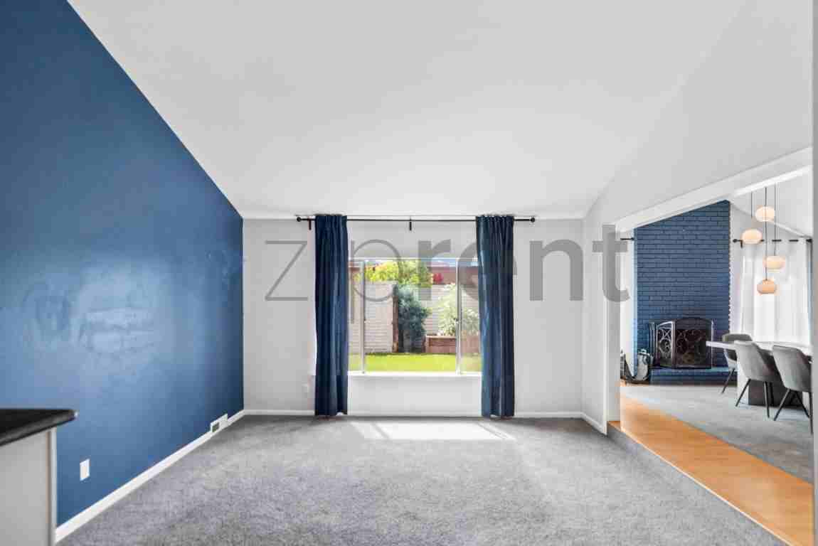 3038 Stinson Cir - Photo 6 of 35