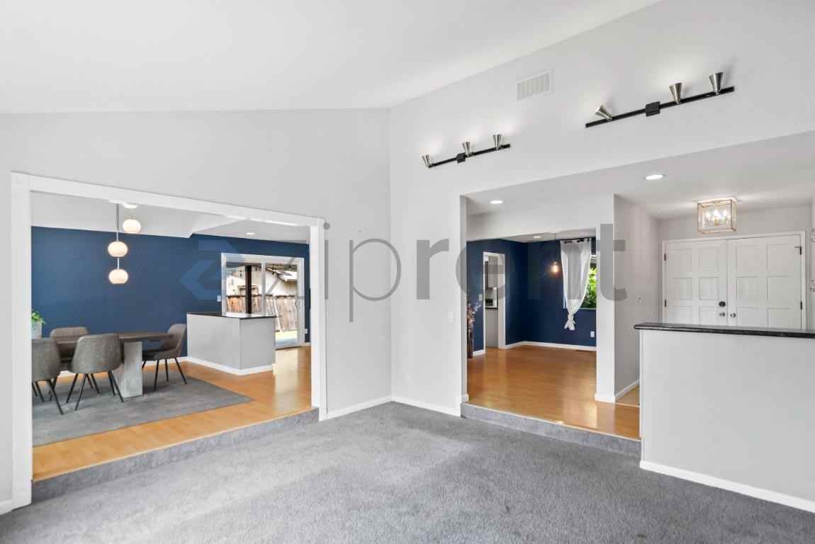 3038 Stinson Cir - Photo 7 of 35