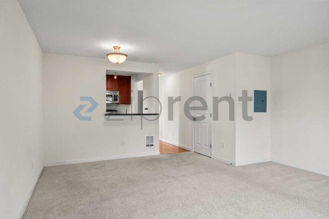 511 141st Ave Se #35 - Photo 7 of 15