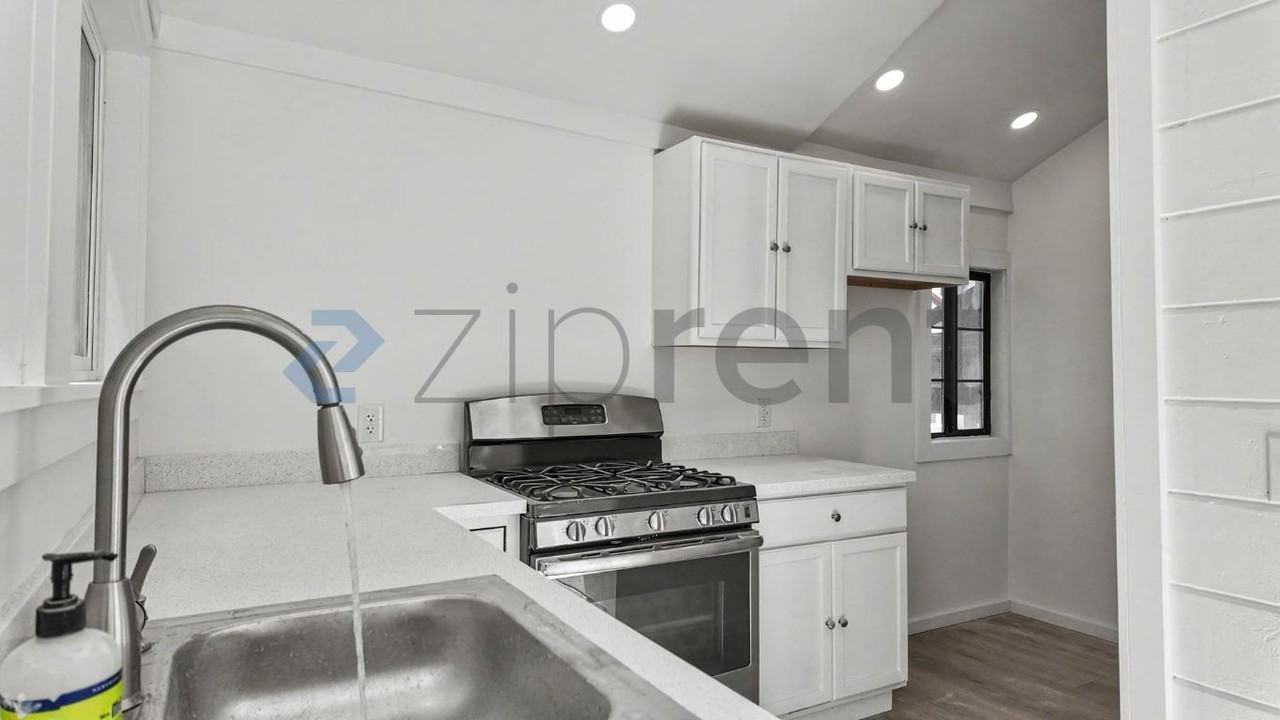 844 Kentucky St #1 - Photo 6 of 38