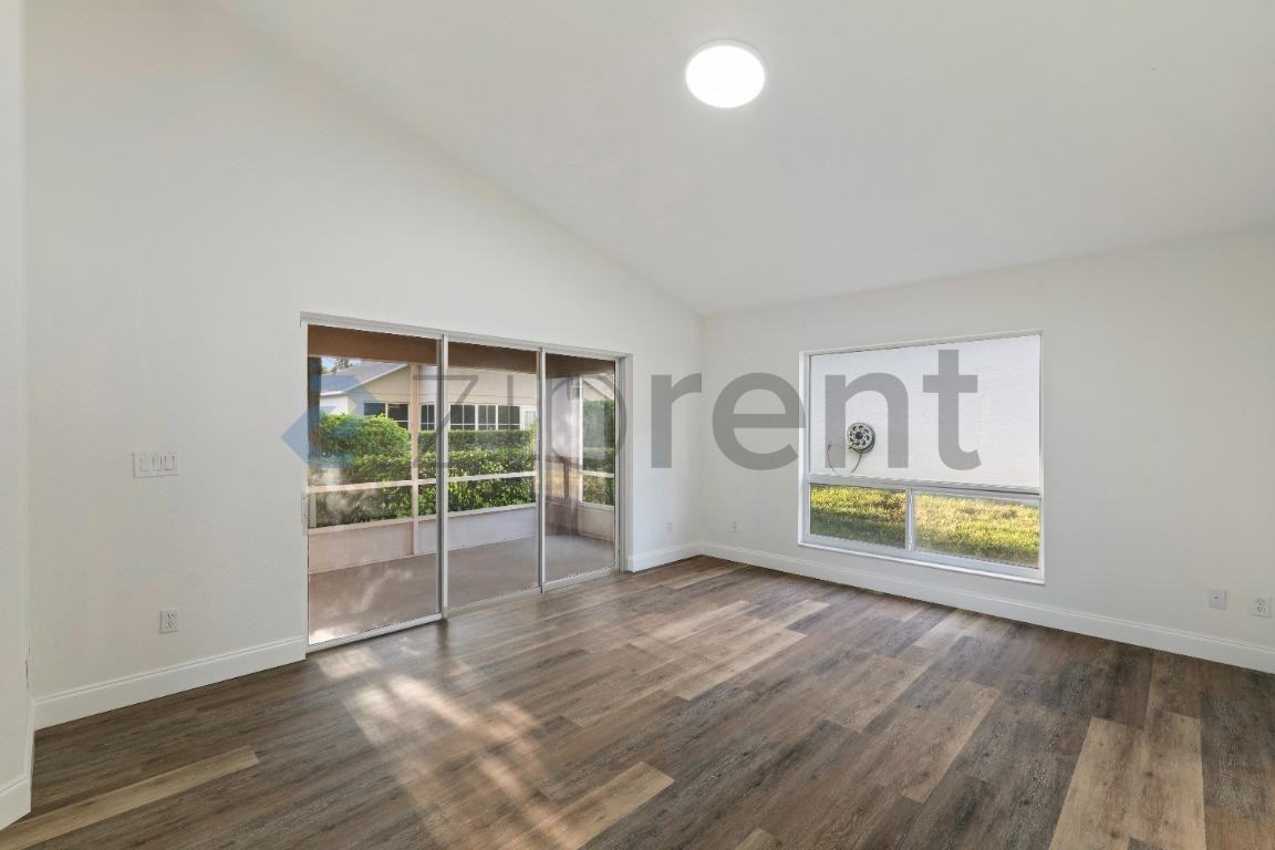 3656 Eversholt St - Photo 6 of 29