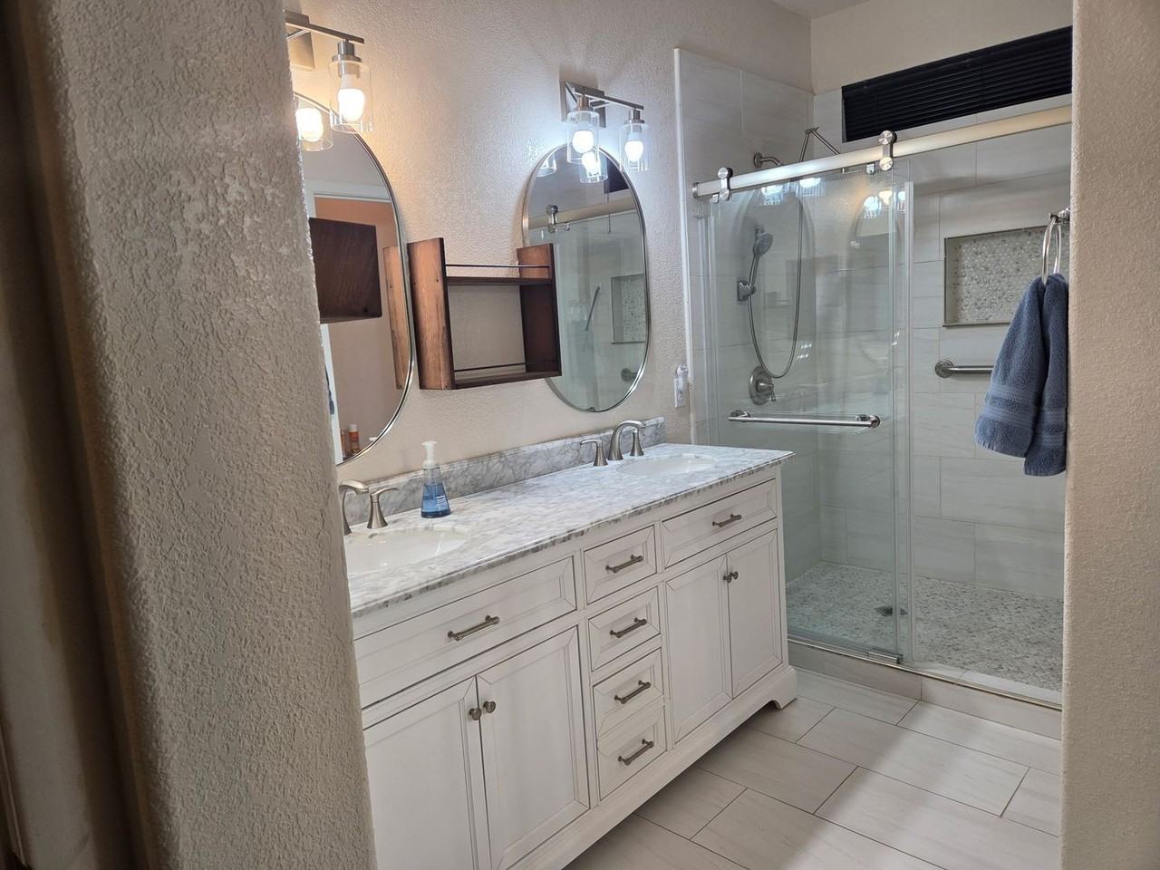1853 Spangle Dr - Photo 5 of 14