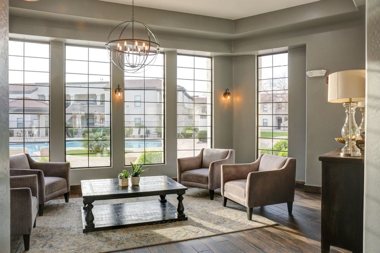 San Martin Apartments - Photo 6 of 16