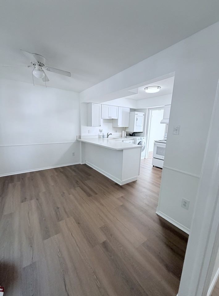 14575 Golden Oak Rd - Photo 2 of 13