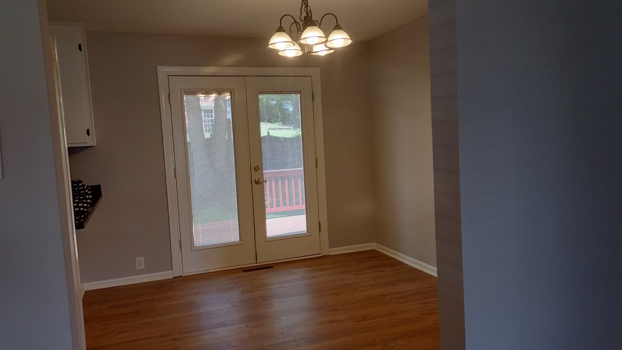 315 Azalia Dr #NA - Photo 5 of 18