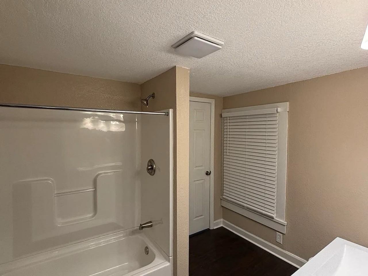 912 N Price St #NA - Photo 5 of 17