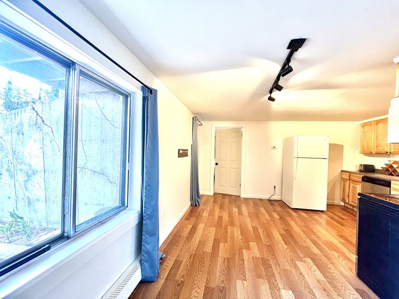 1477 Salvia St #3 - Photo 5 of 22