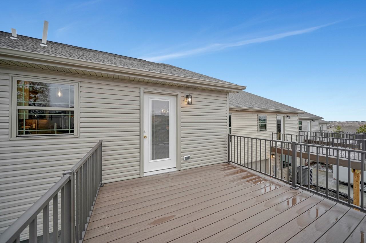 8195 Regent Dr #NA - Photo 4 of 16