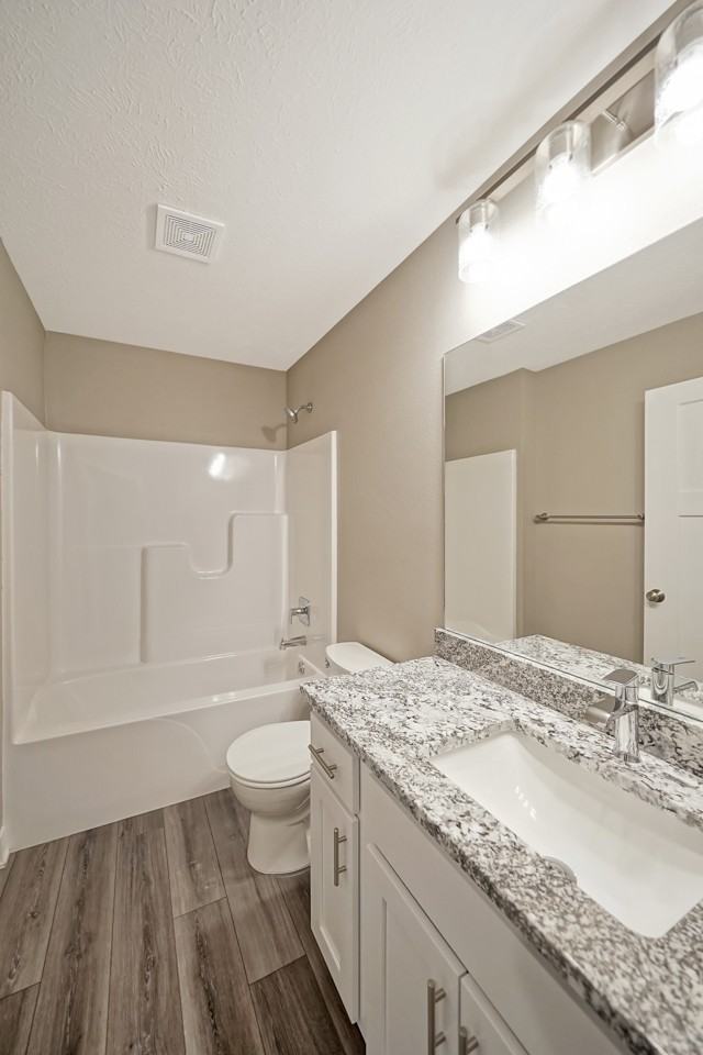 8195 Regent Dr #NA - Photo 7 of 16
