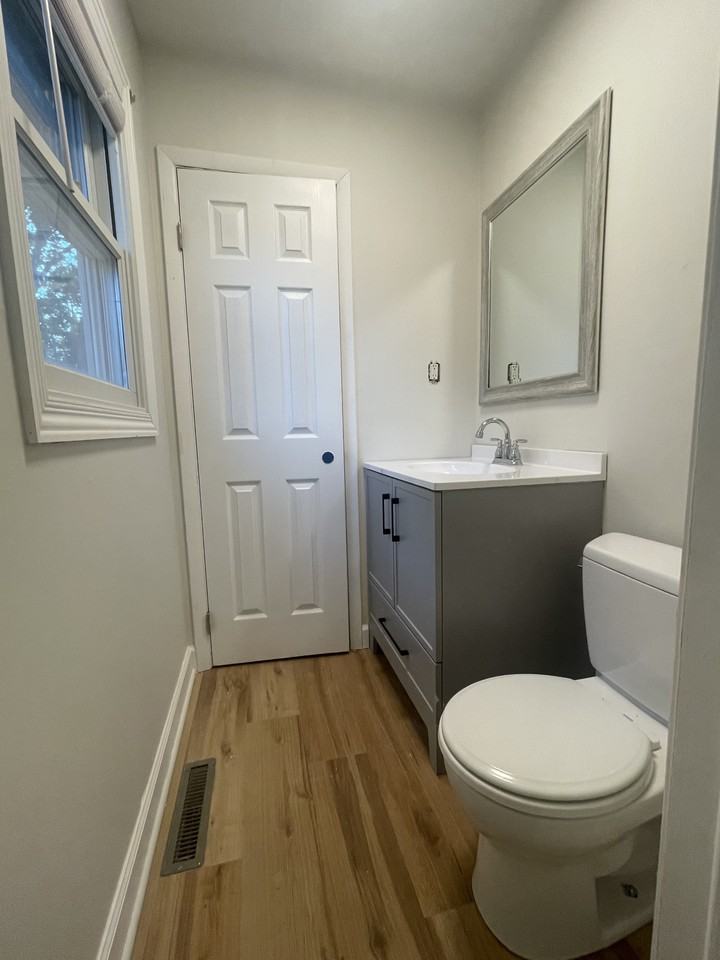 7830 Hanley St #NA - Photo 7 of 9