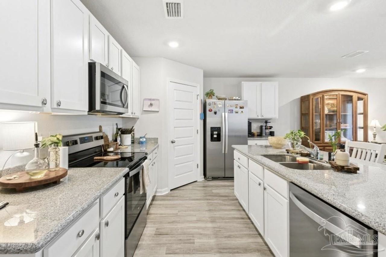 8674 Pathstone Blvd #NA - Photo 6 of 31