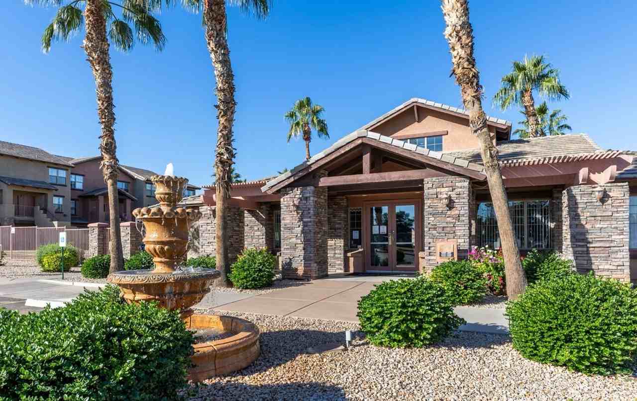 San Clemente Apartments - Photo 3 of 12