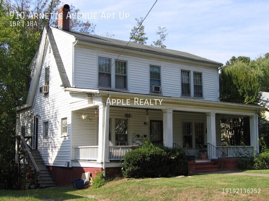 910 Arnette Ave Apt Up - Photo 3 of 10