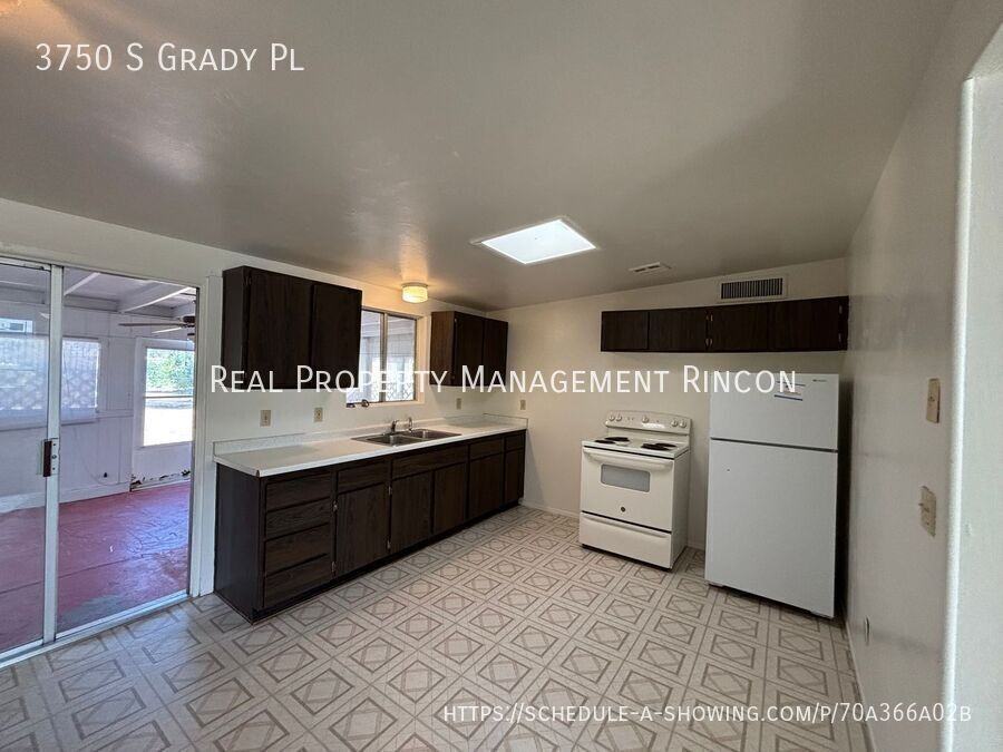 3750 S Grady Pl - Photo 4 of 20
