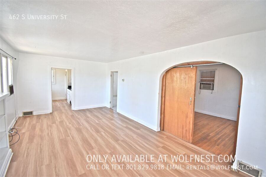 462 S University St - Photo 2 of 32
