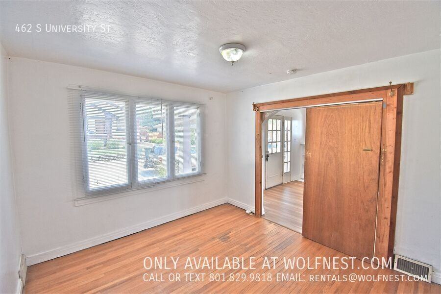 462 S University St - Photo 5 of 32