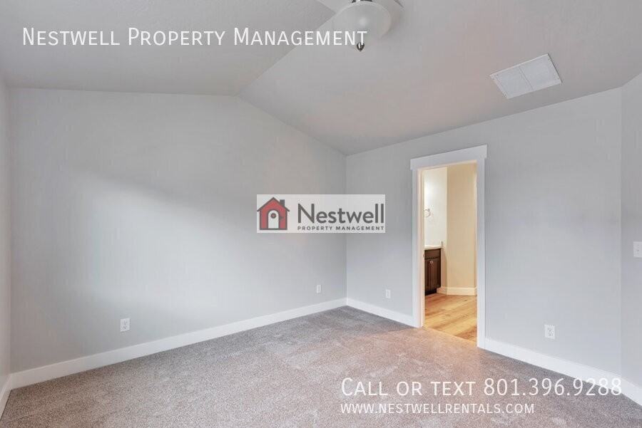 3894 W 1650 N - Photo 7 of 30
