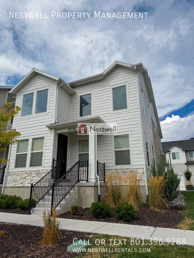 2038 N 4010 W - Photo 2 of 6