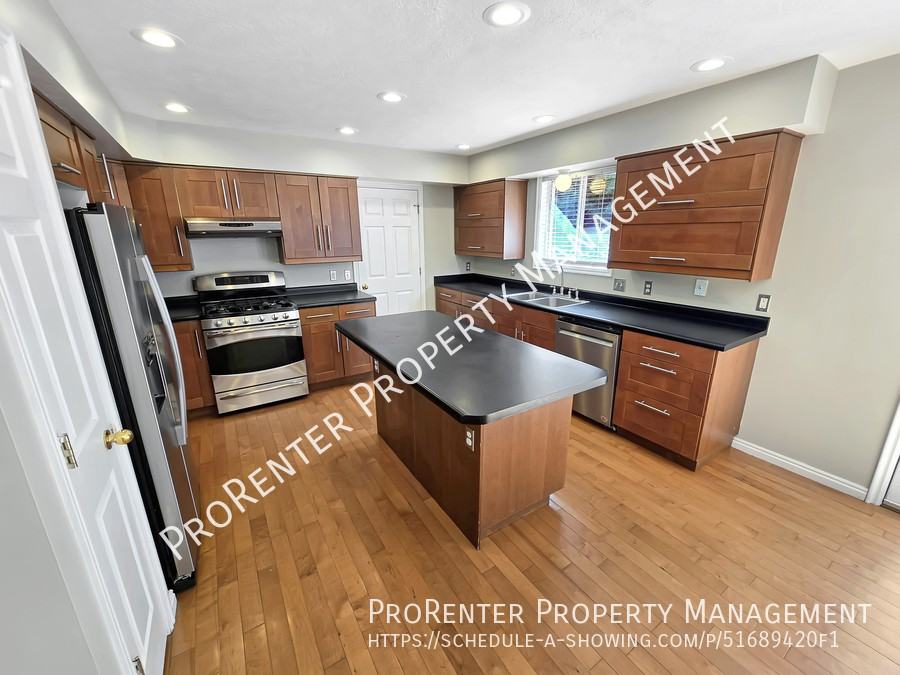 2208 Kays Creek Dr - Photo 6 of 38