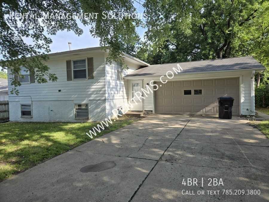5136 Sw 33rd St - Photo 2 of 26