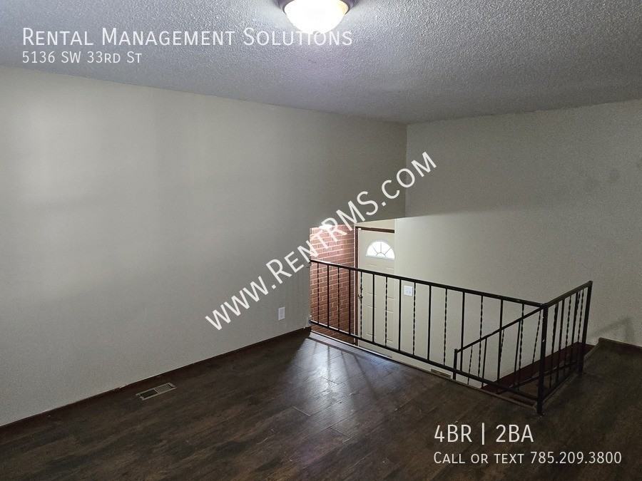 5136 Sw 33rd St - Photo 4 of 26