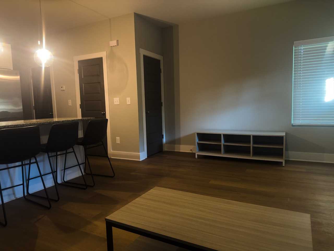 229 Vine St #NA - Photo 6 of 21