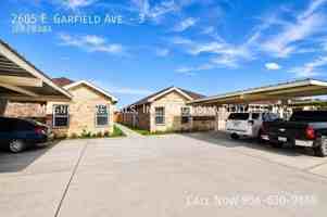 featured image of 2605 E Garfield Ave #3