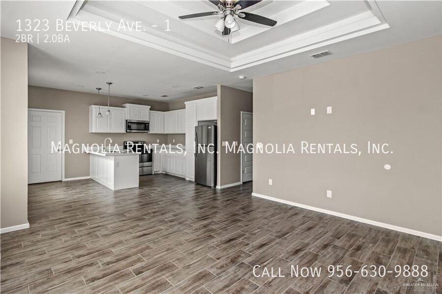 1323 Beverly Ave #1 - Photo 5 of 12
