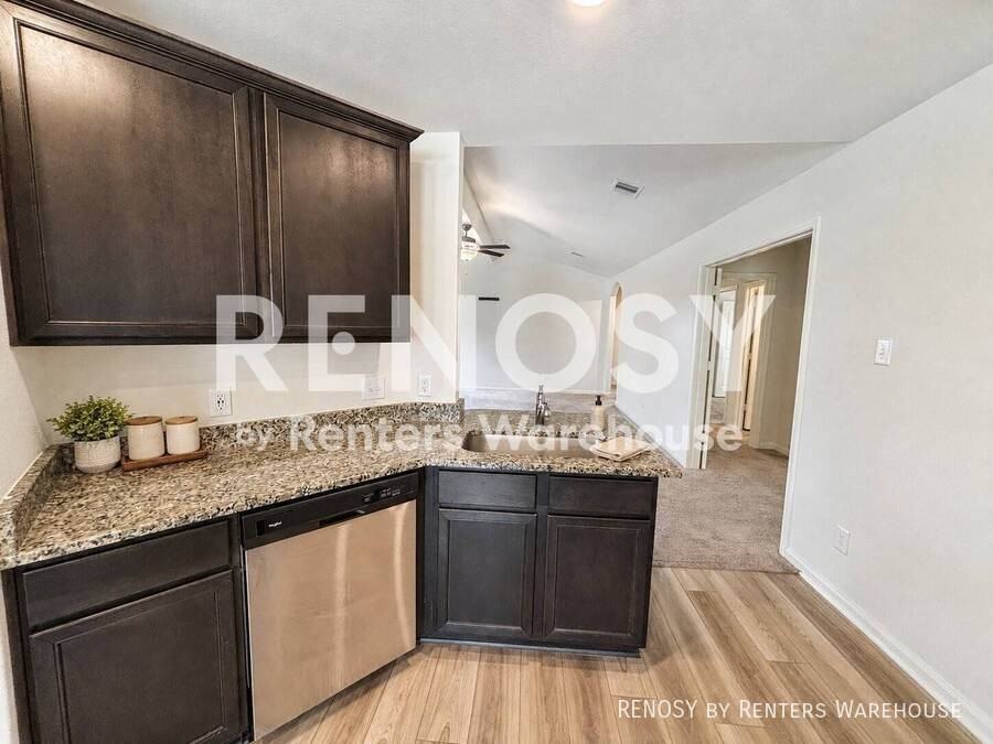 7942 Vacek Meadows Loop - Photo 5 of 20