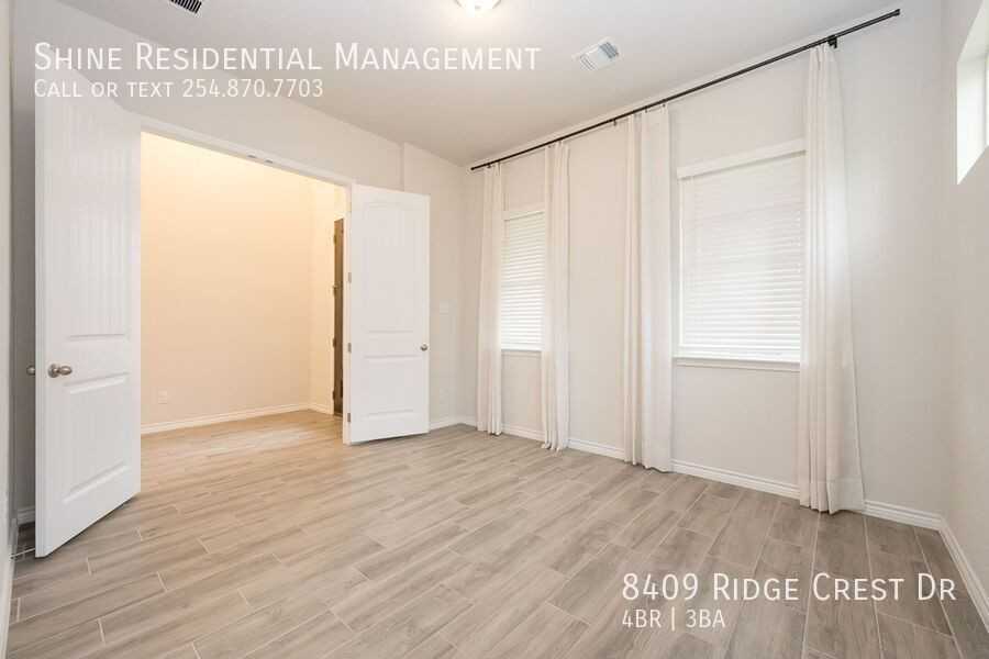 8409 Ridge Crest Dr - Photo 3 of 19