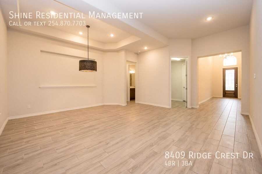 8409 Ridge Crest Dr - Photo 4 of 19