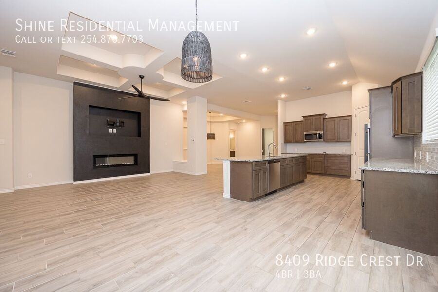 8409 Ridge Crest Dr - Photo 7 of 19