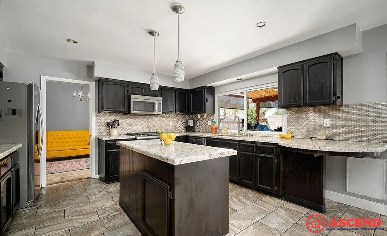 11418 Jenlee Ave - Photo 6 of 16