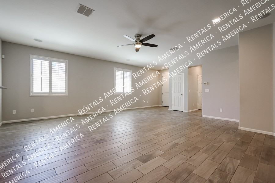 3366 E Dogwood Pl - Photo 5 of 45