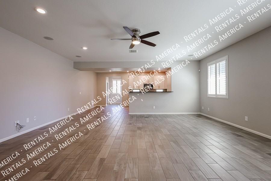 3366 E Dogwood Pl - Photo 6 of 45