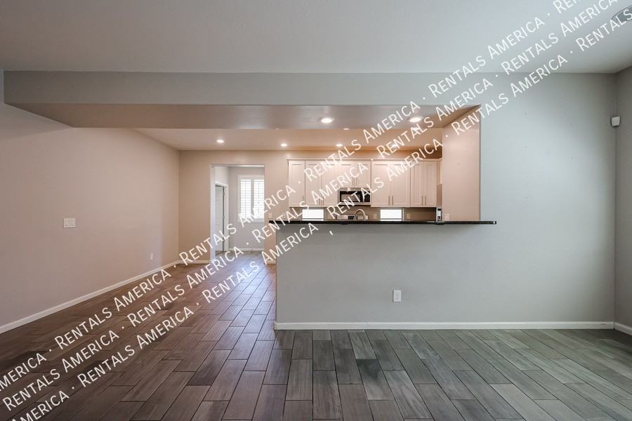 3366 E Dogwood Pl - Photo 7 of 45