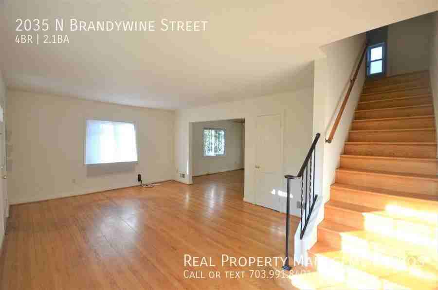 2035 N Brandywine St - Photo 2 of 20