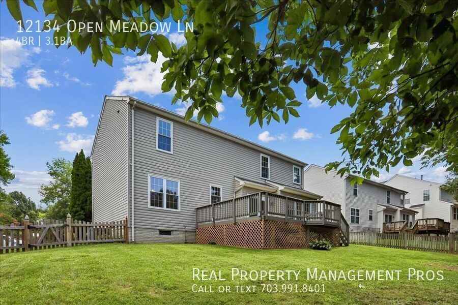 12134 Open Meadow Ln - Photo 2 of 35
