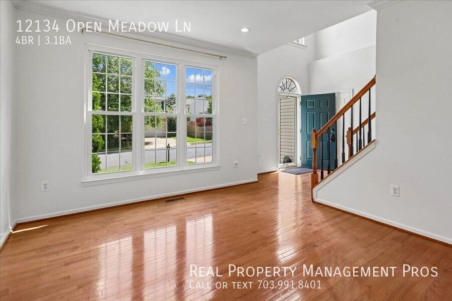 12134 Open Meadow Ln - Photo 5 of 35